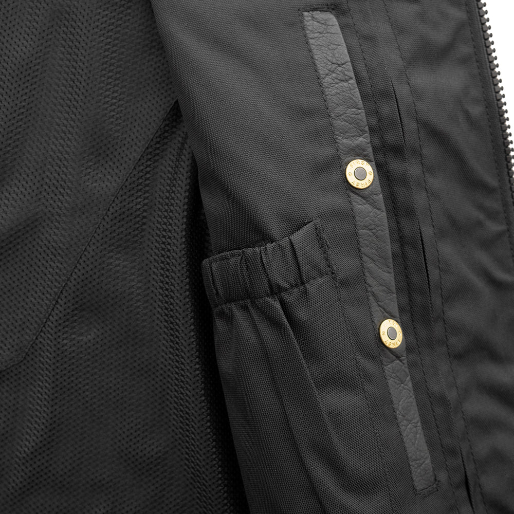 Badlands Men's Motorcycle Leather Vest - Image 4