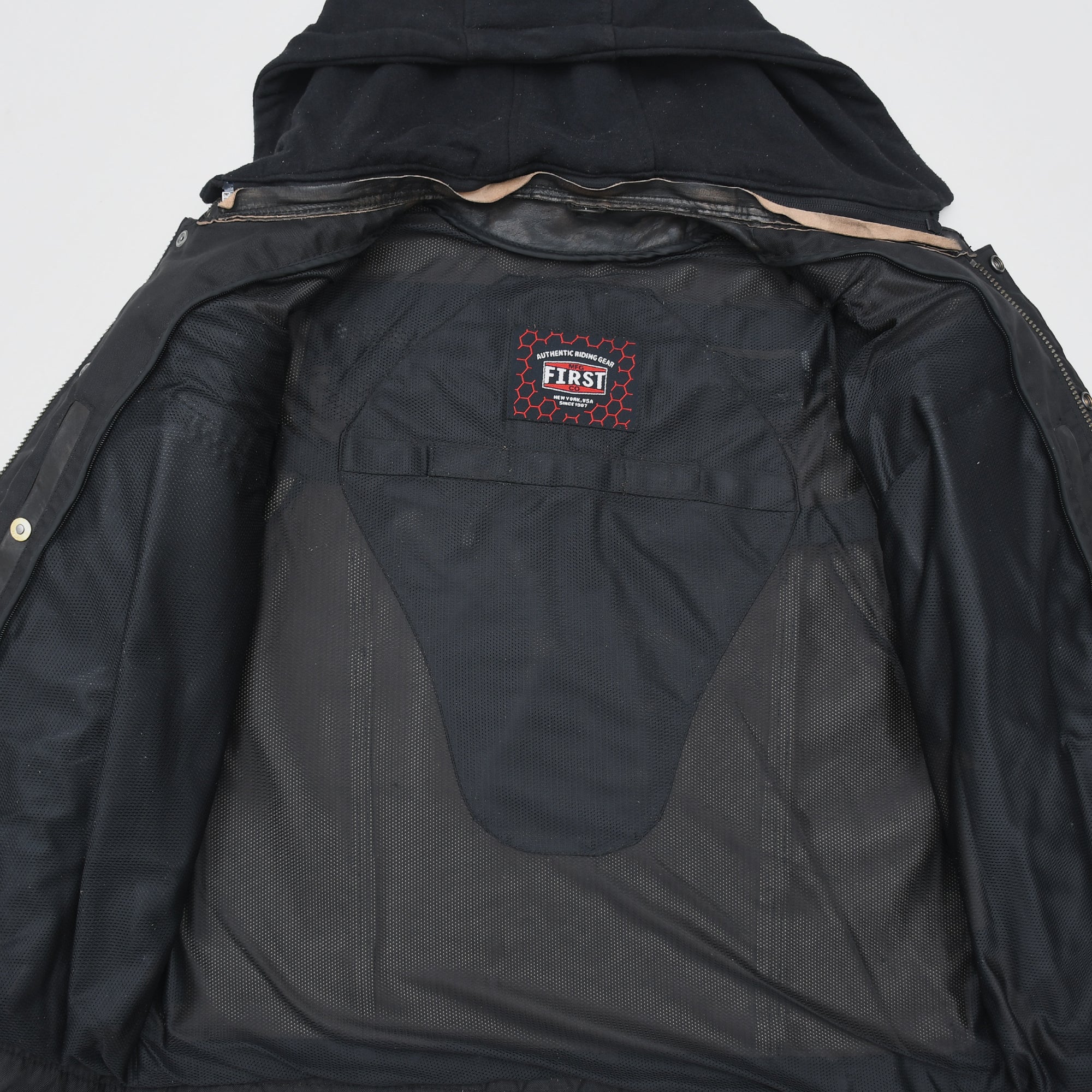 Vendetta Men's Motorcycle Leather Jacket - Image 5