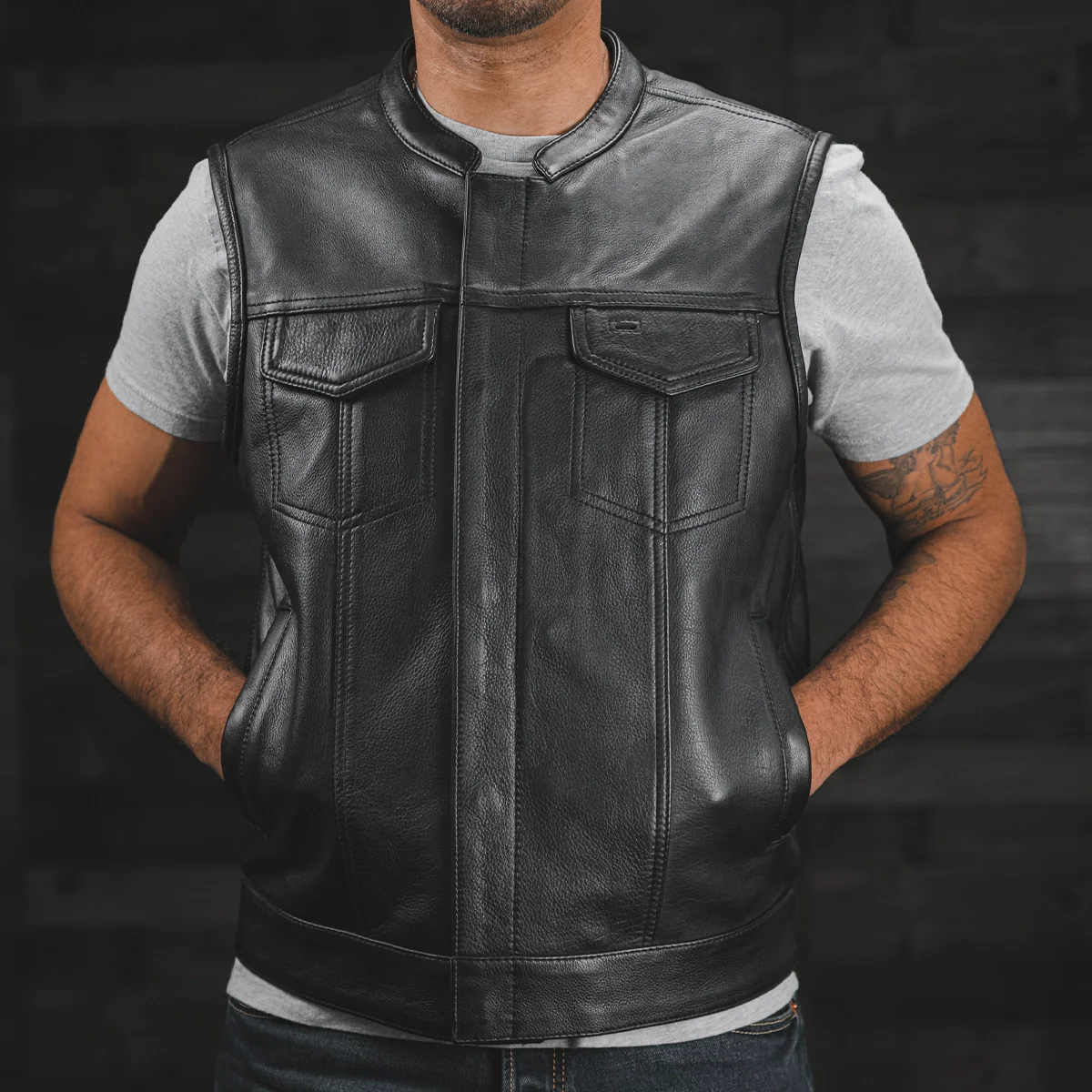 Sharp Shooter Men's Motorcycle Leather Vest - Image 24